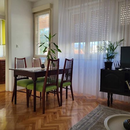 Apartment Bina Тиват Екстериор снимка