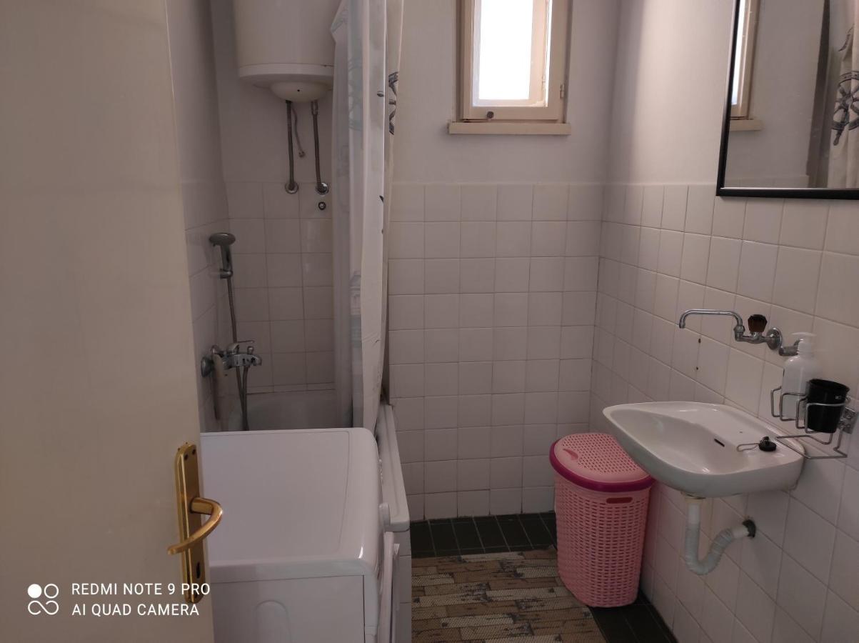 Apartment Bina Тиват Екстериор снимка