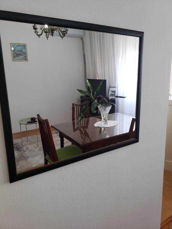 Apartment Bina Тиват Екстериор снимка