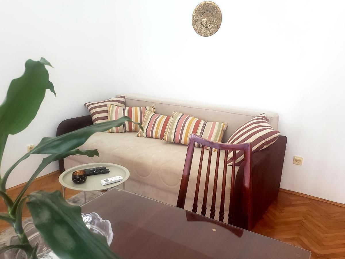 Apartment Bina Тиват Екстериор снимка